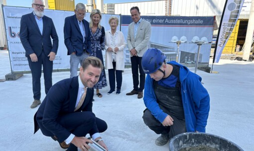 Grundsteinlegung bei Autowelt Schmidt in Lünen